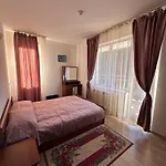 Alenik Private -pamporovo Apartment *